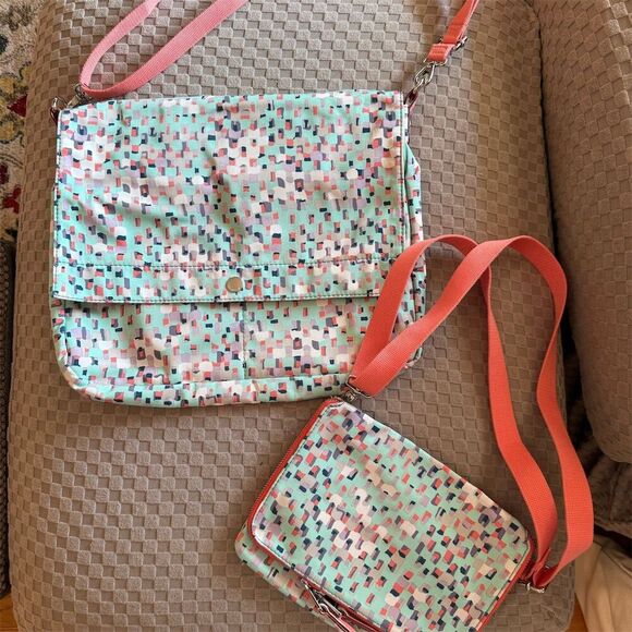 Fossil Other - Fossil Keyper Messenger Crossbody Bag Set Multicolor Geometric